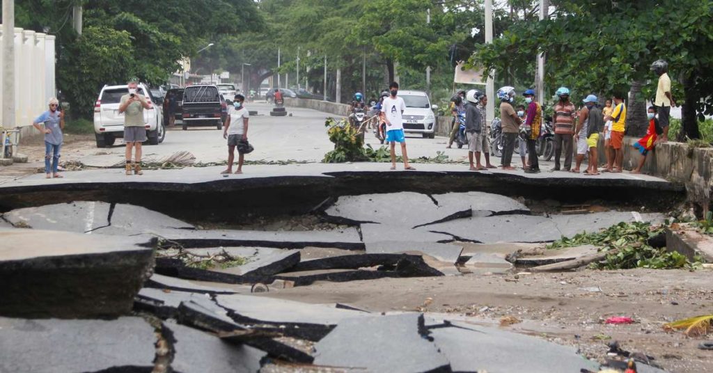 Ciclone tropical mata ao menos 97 na Indonésia e no Timor Leste