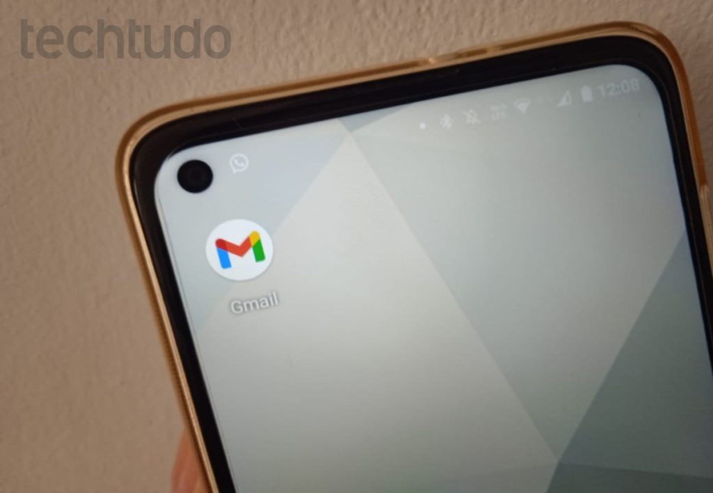 Como ver e mails arquivados no Gmail pelo celular