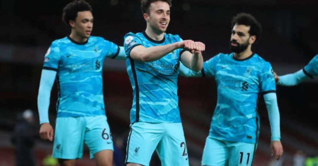 Diogo Jota decide e Liverpool vence o Arsenal fora de casa