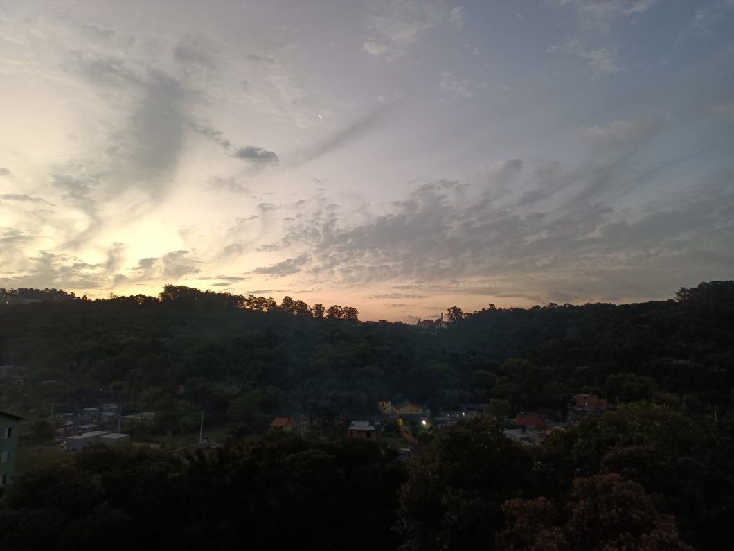 Foto tirada com a câmera principal do Realme 7 5G + modo Noite (Imagem: Darlan Helder/Tecnoblog)