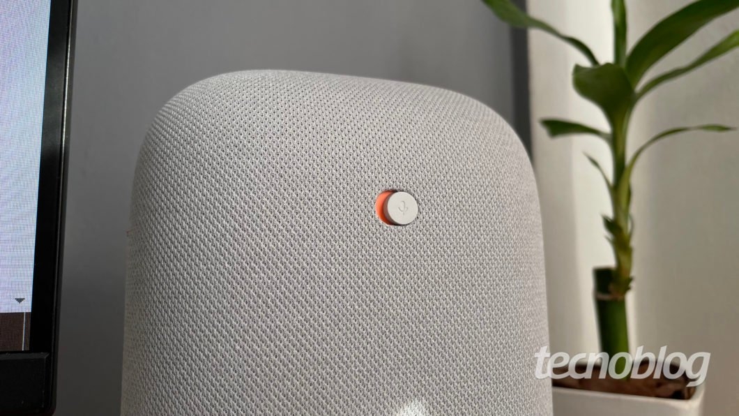 Google Nest Audio (Imagem: Darlan Helder/Tecnoblog)