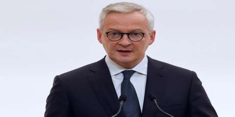 Ministro francês Bruno Le Maire durante entrevista em Paris  15/3/2020  Ludovic Marin/Pool via REUTERS