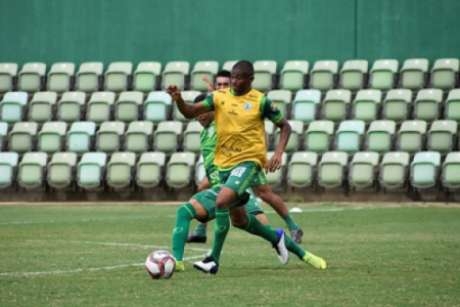 O capitão Juninho espera um duelo muito duro com o Galo, pois a equipe de Cuca precisa dar uma resposta à torcida (Zoão Zebral/América MG)