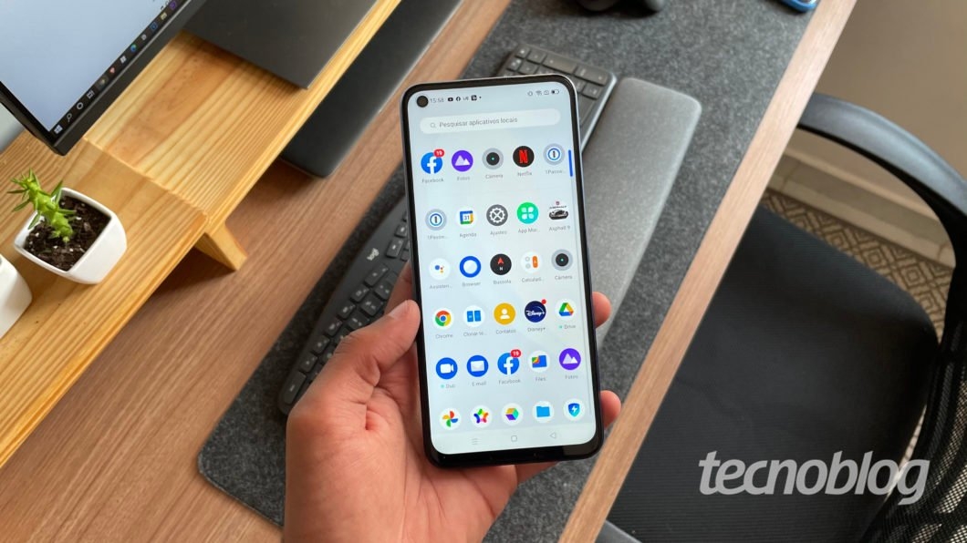 Realme 7 5G (Imagem: Darlan Helder/Tecnoblog)