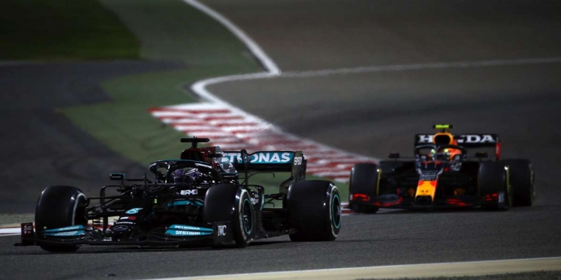 Soberba? Como a Red Bull perdeu vitória certa para Mercedes no GP do Bahrein