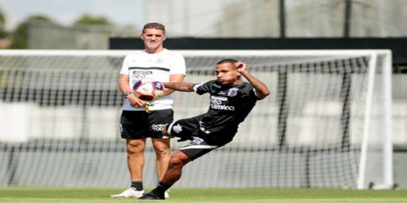 Timão chegou ao quarto dia consecutivo de treinamentos (Foto: Rodrigo Coca/Ag.Corinthians)