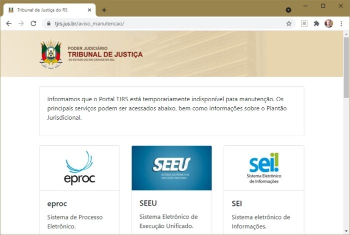 Aviso de manutenção no site do TJRS (captura de tela: Emerson Alecrim/Tecnoblog)