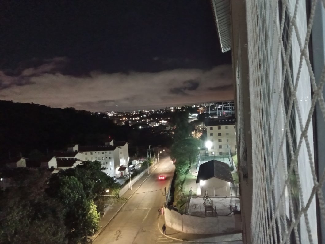 Foto tirada com a câmera principal do Nokia 2.4 + modo Noite (Imagem: Darlan Helder/Tecnoblog)