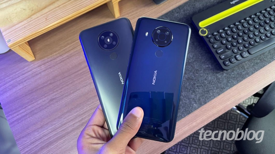 Nokia 5.3 e Nokia 5.4 (Imagem: Darlan Helder/Tecnoblog)