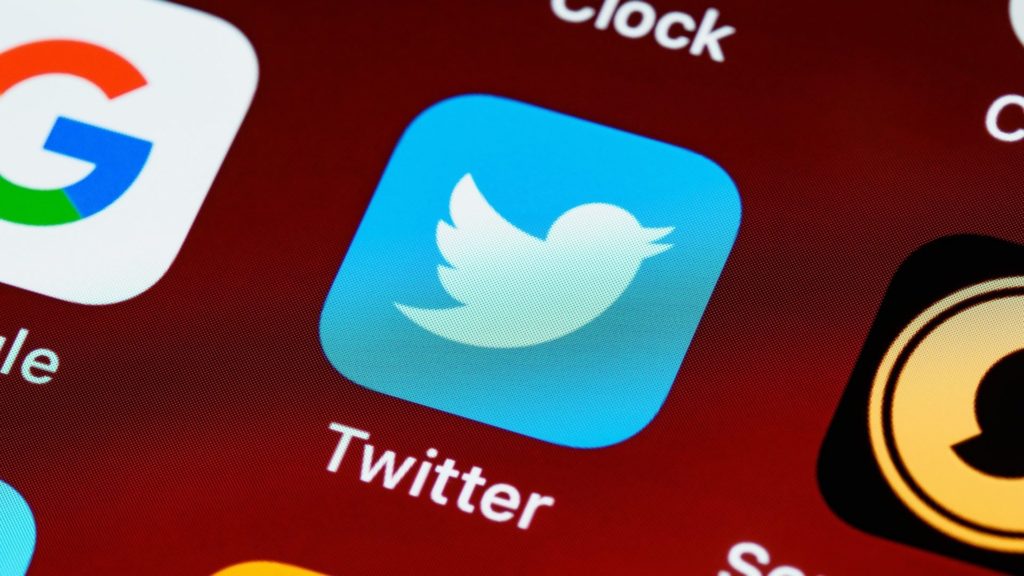 Preço do Twitter Blue no Brasil é revelado pela App Store