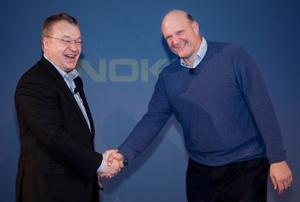 Stephen Elop e Steve Ballmer