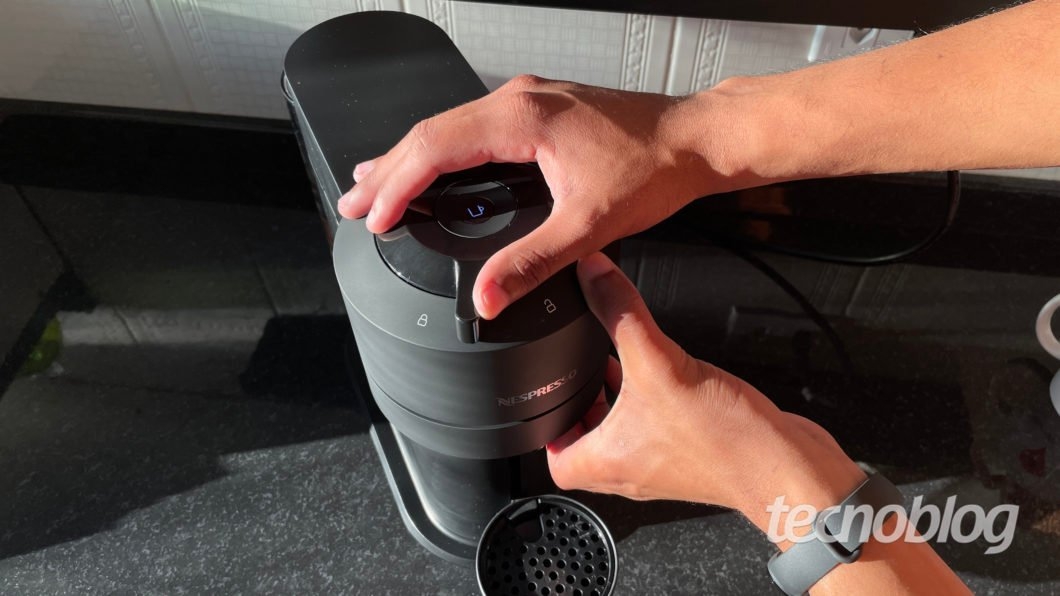 Nespresso Vertuo Next (Imagem: Darlan Helder/Tecnoblog)