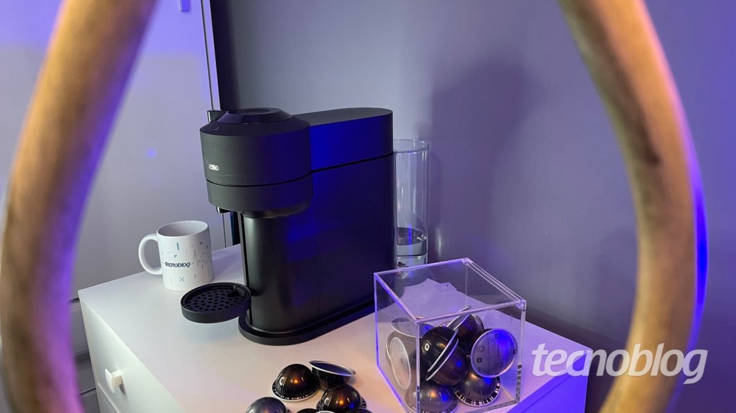 Nespresso Vertuo Next (Imagem: Darlan Helder/Tecnoblog)