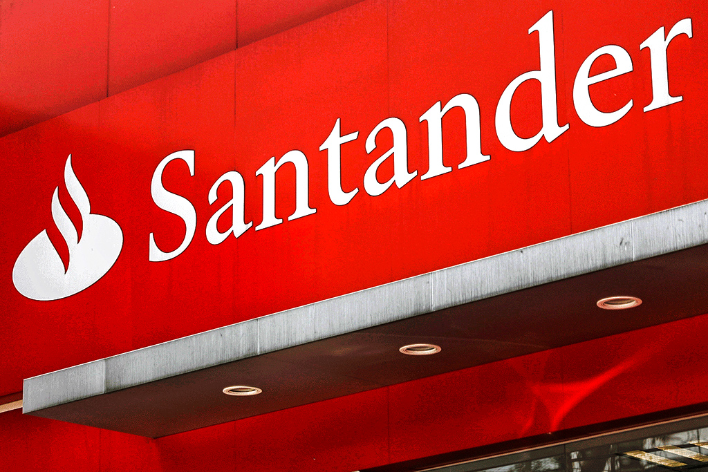 Santander tem lucro de R$ 4,34 bilhões no 3º trimestre