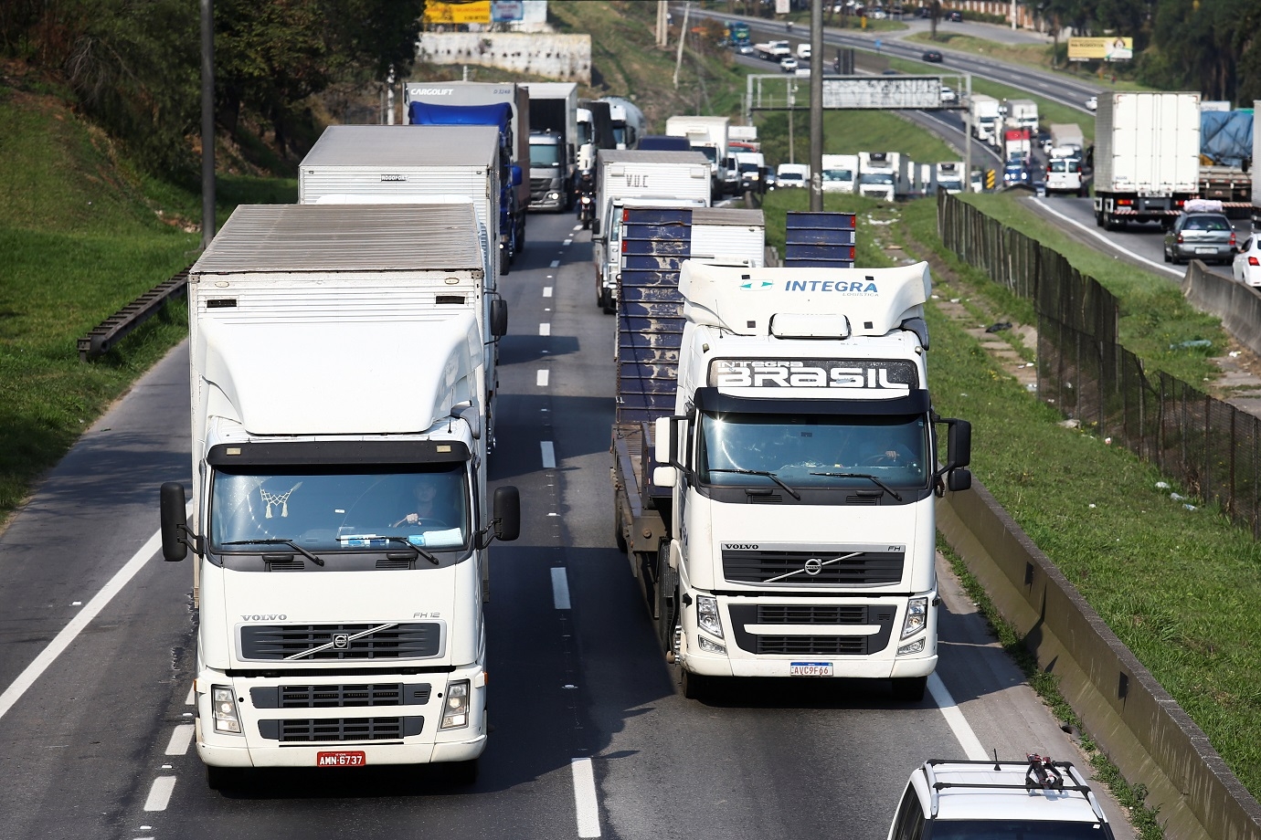 Governo obtém liminar contra paralisações de caminhoneiros em 3 estados